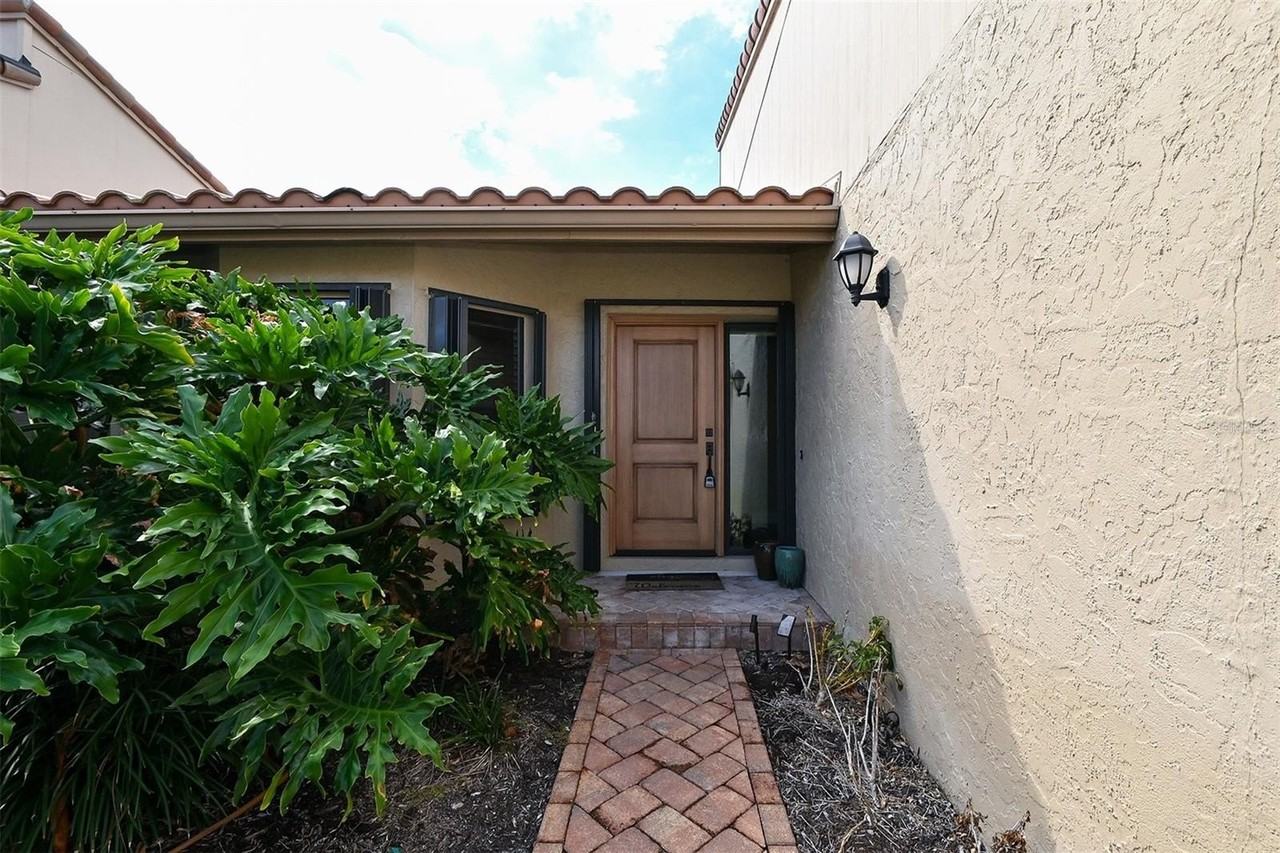 2369 Harbour Oaks Dr - Photo 5 of 50