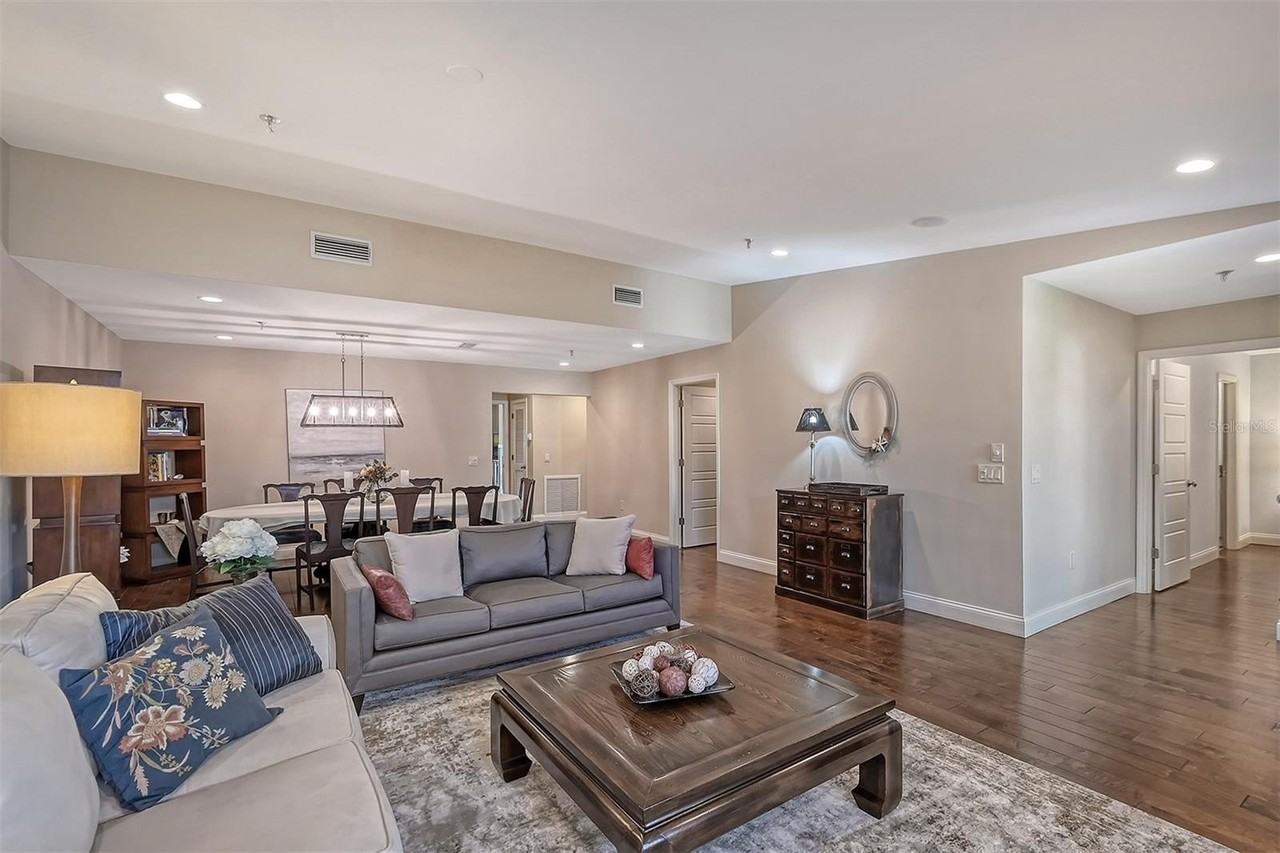 2369 Harbour Oaks Dr - Photo 7 of 50