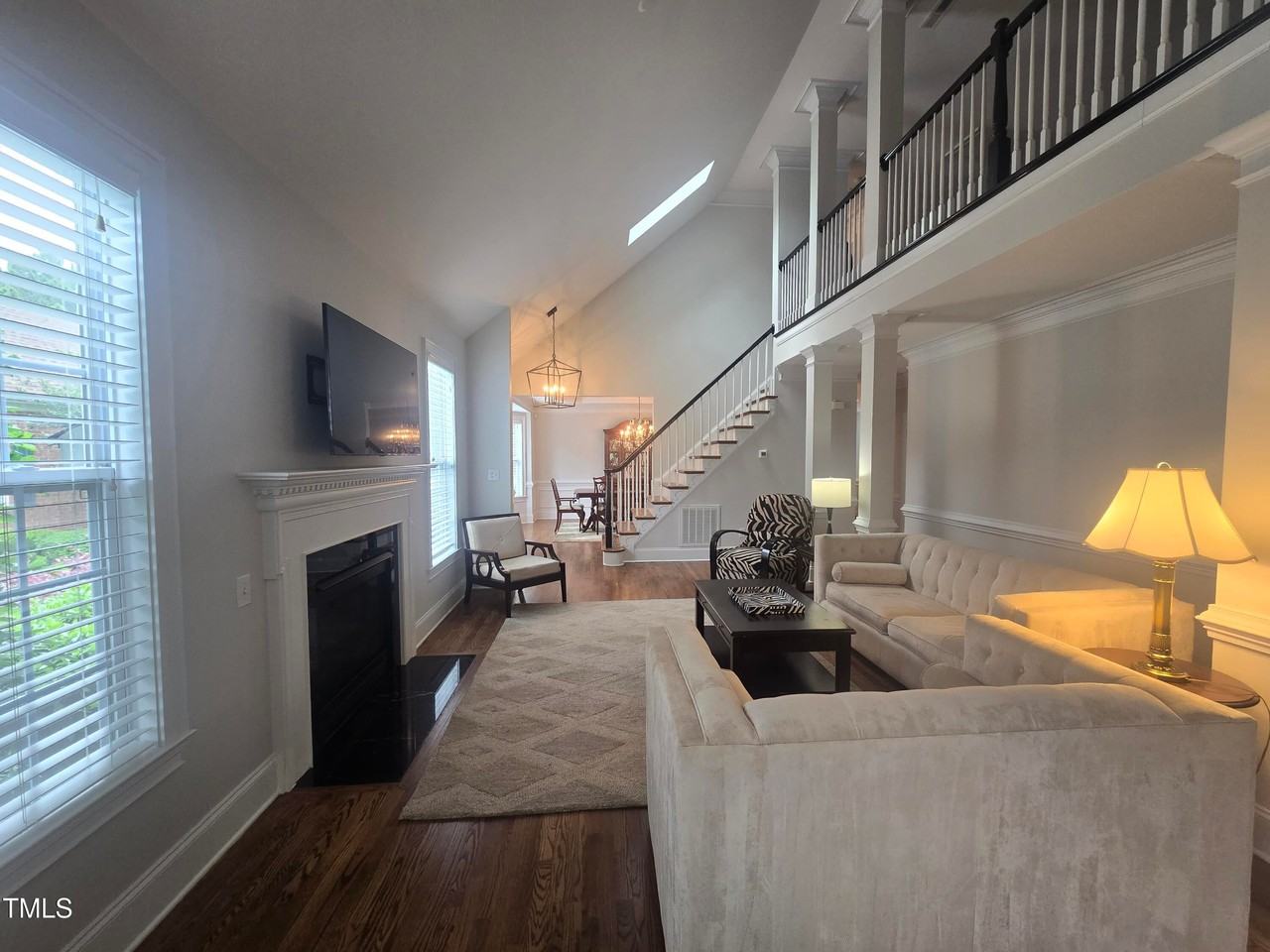 9217 Fawn Lake Dr - Photo 5 of 31