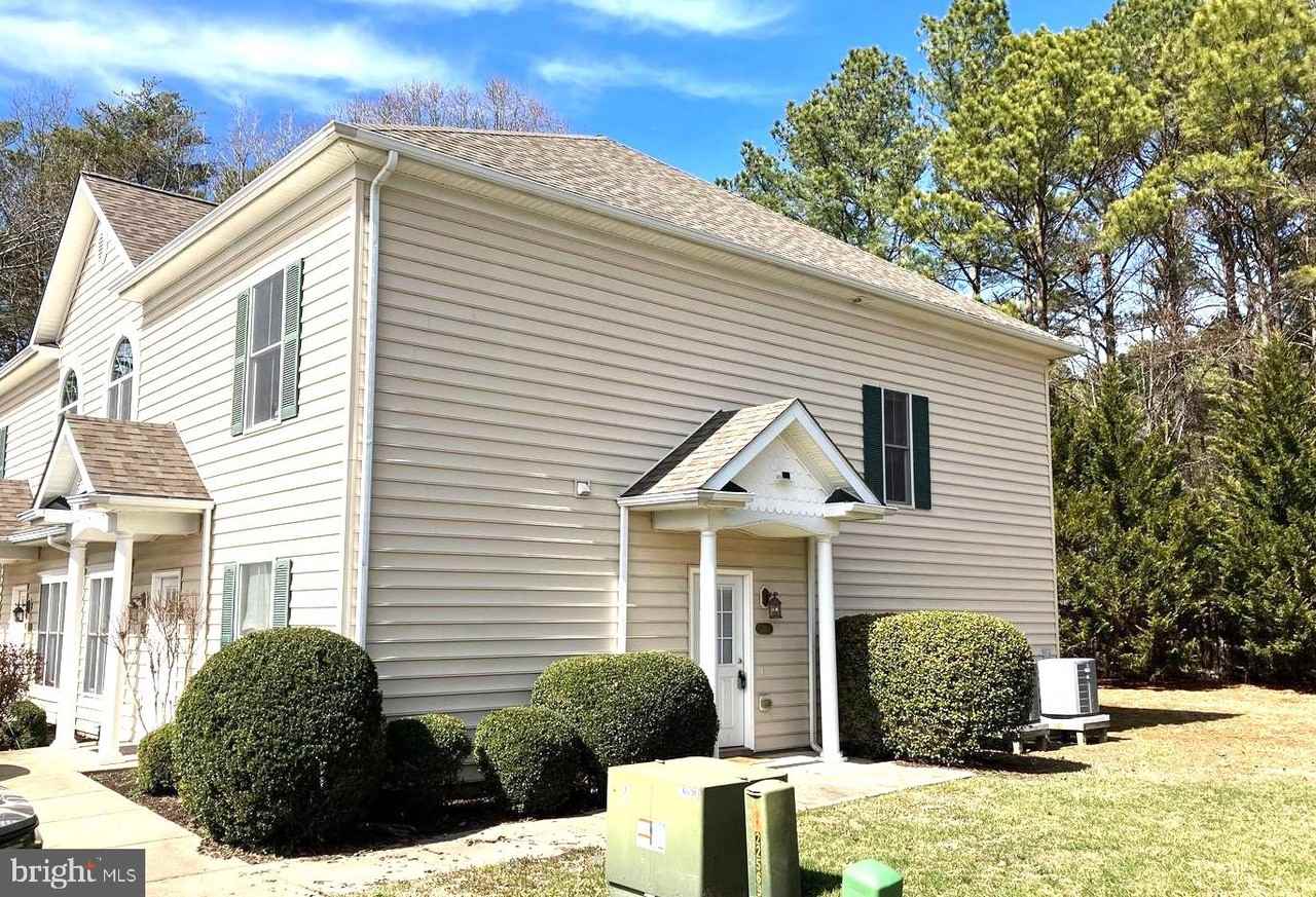 22571 Chickadee Cir ##3-4 - Photo 2 of 13