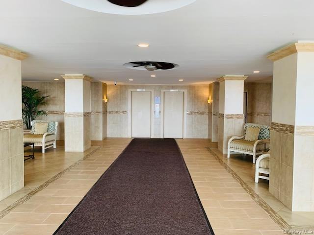 1 E Broadway ##4j - Photo 2 of 11