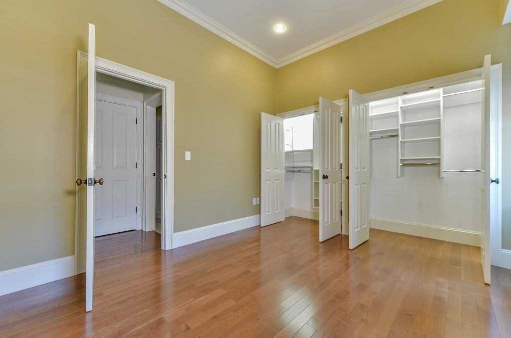 3 Savin Hill Ave - Photo 7 of 11