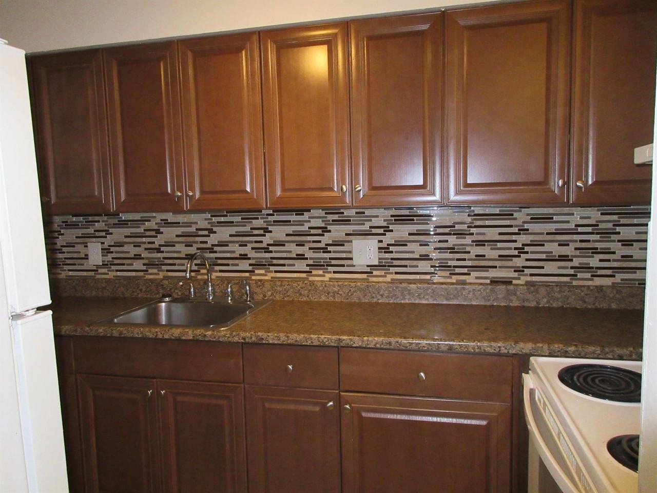 1415 N J St - Photo 6 of 9