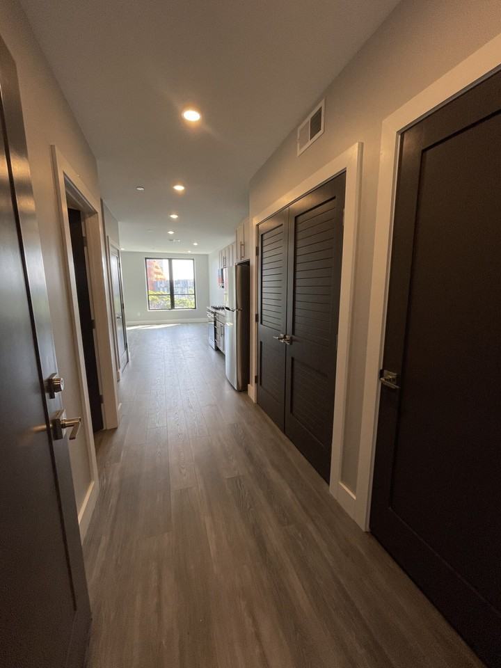 Western Ave. & Telford St #603 - Photo 2 of 20