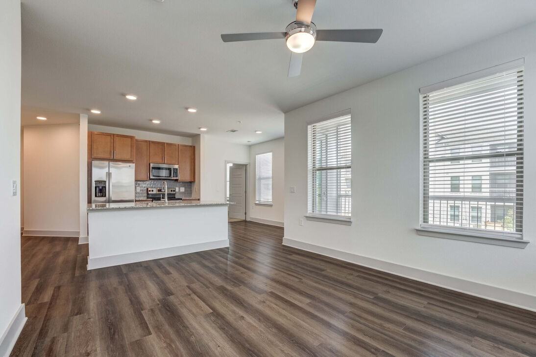 2601 N Austin Ave #00-026 - Photo 6 of 8