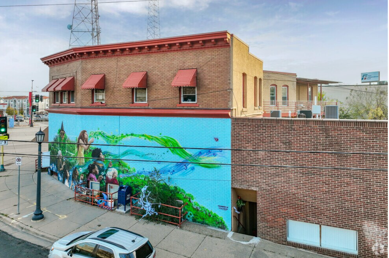 Brick and Beam Flats - Photo 2 of 8