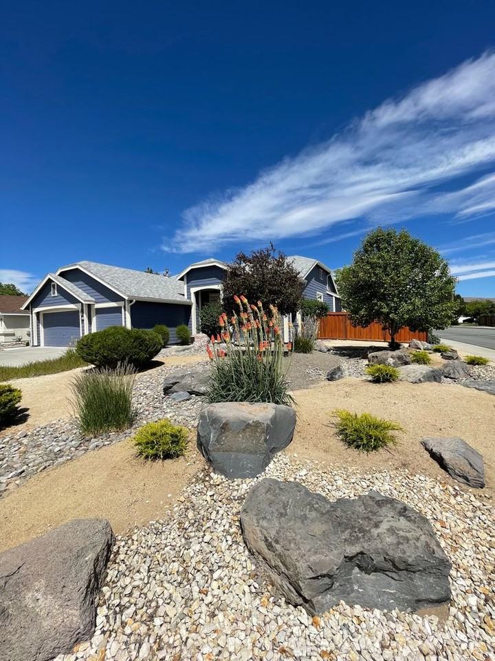 7850 Tormes Ct - Photo 2 of 21