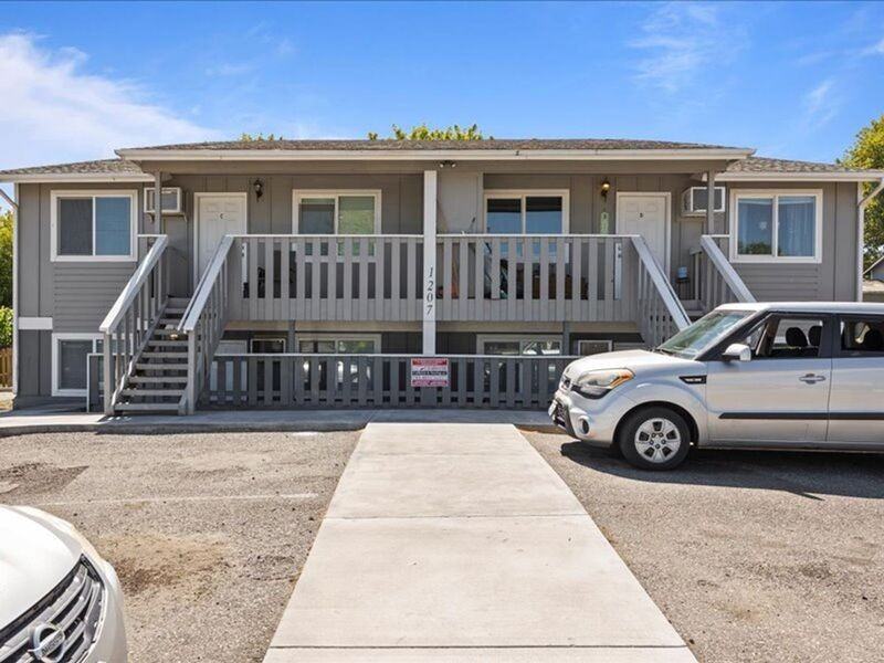 1207 West 13th Avenue #A - Photo 4 of 17