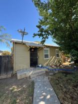 449 1/2 W Maple St - Photo 1 of 1
