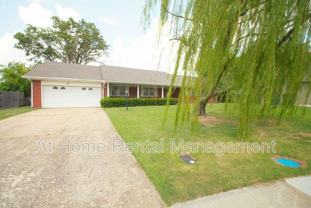 5105 S Kingston Ave - Photo 1 of 1