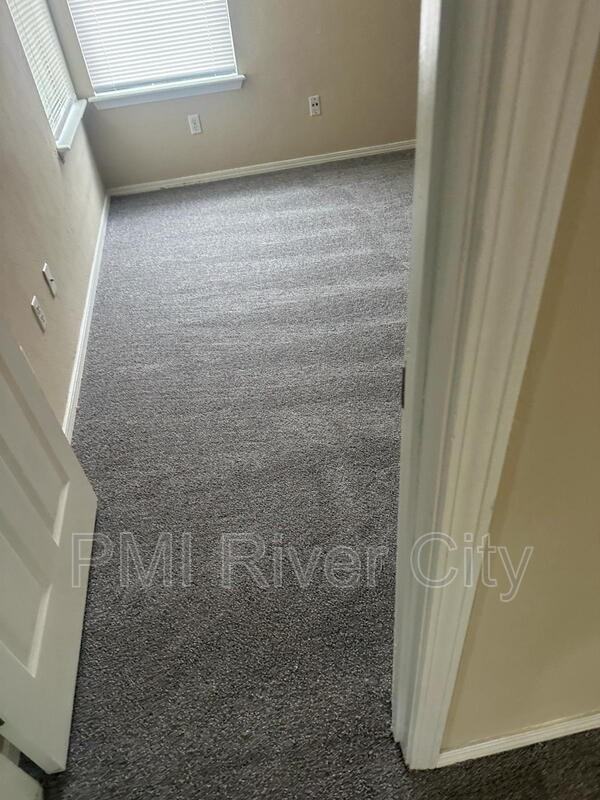 2388 Ironstone Dr E - Photo 7 of 11