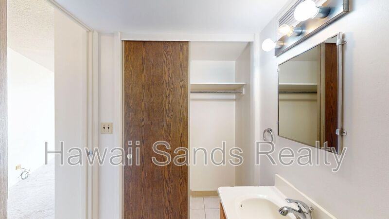 750 Amana St #1705 - Photo 7 of 24