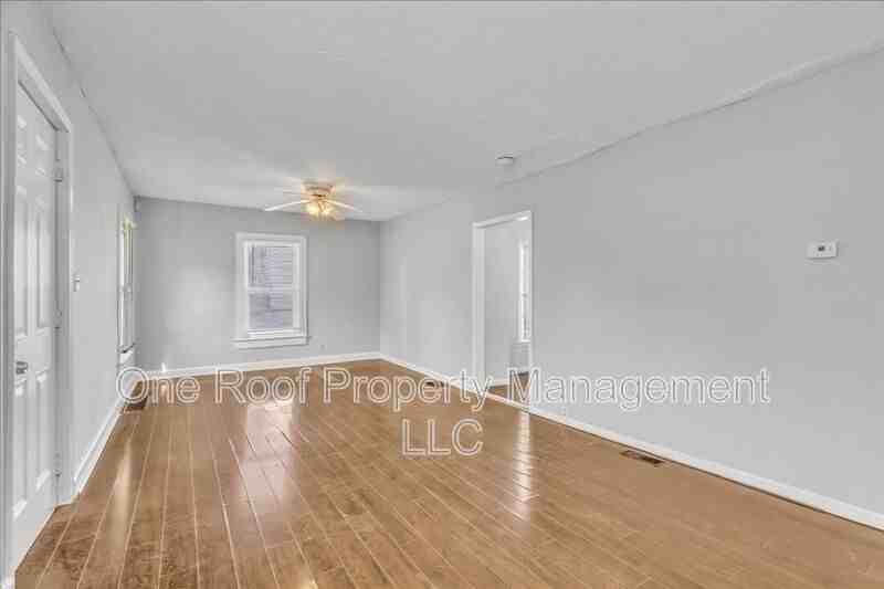 2130 East 83rd Street - Photo 4 of 21