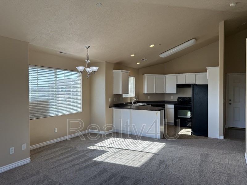 1212 W Spencer Rd #303 - Photo 6 of 21