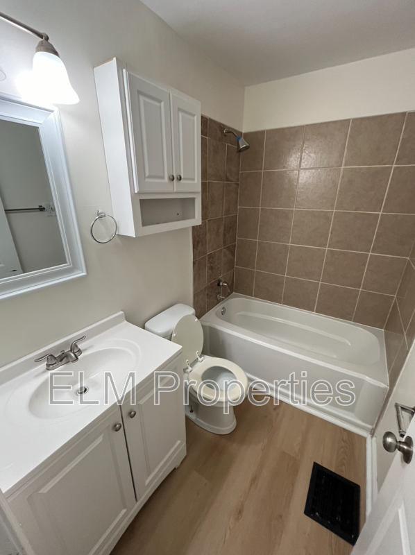 474 S Weyant Ave - Photo 6 of 9