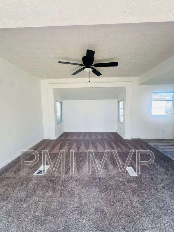 2229 Maureen Blvd N - Photo 2 of 14