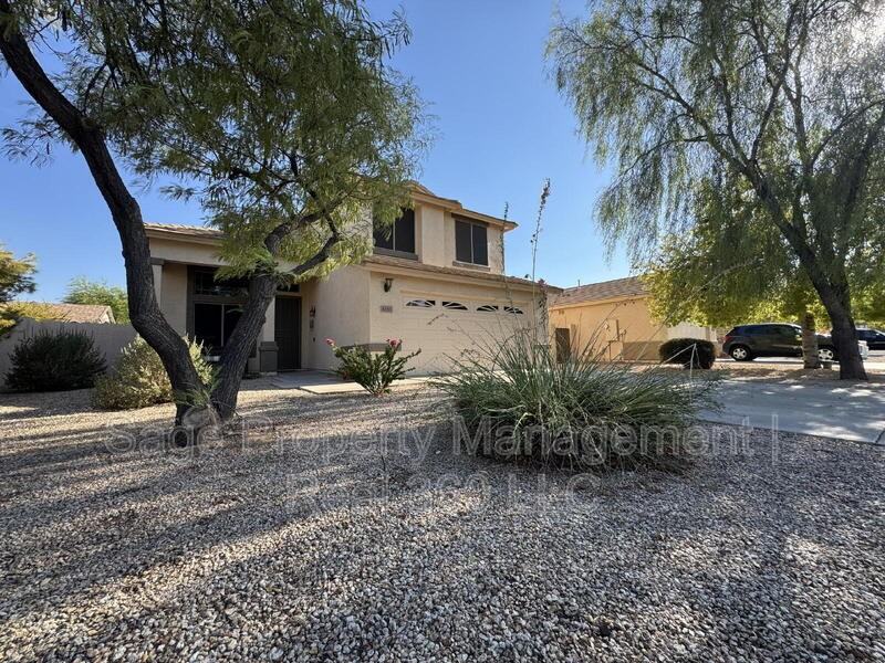 4283 E Shannon St - Photo 2 of 22