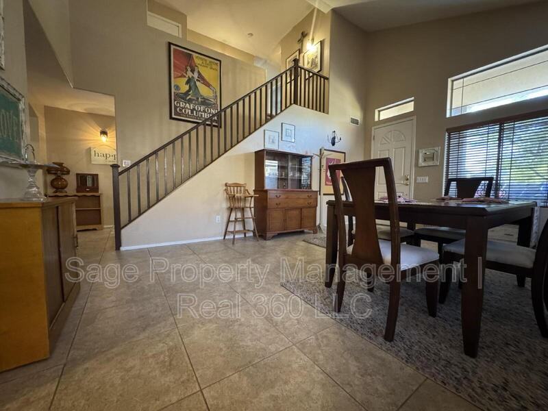 4283 E Shannon St - Photo 4 of 22