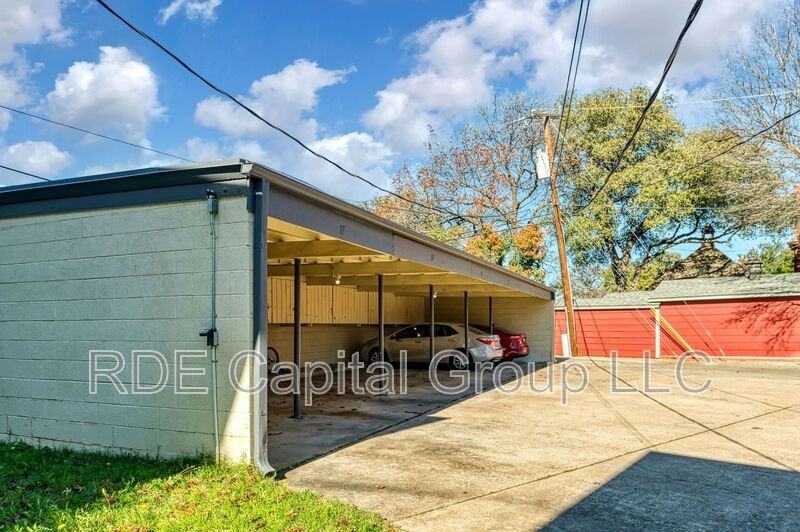 4738 El Campo Ave #16 - Photo 4 of 17