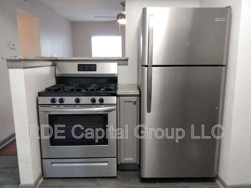 4738 El Campo Ave #16 - Photo 6 of 17