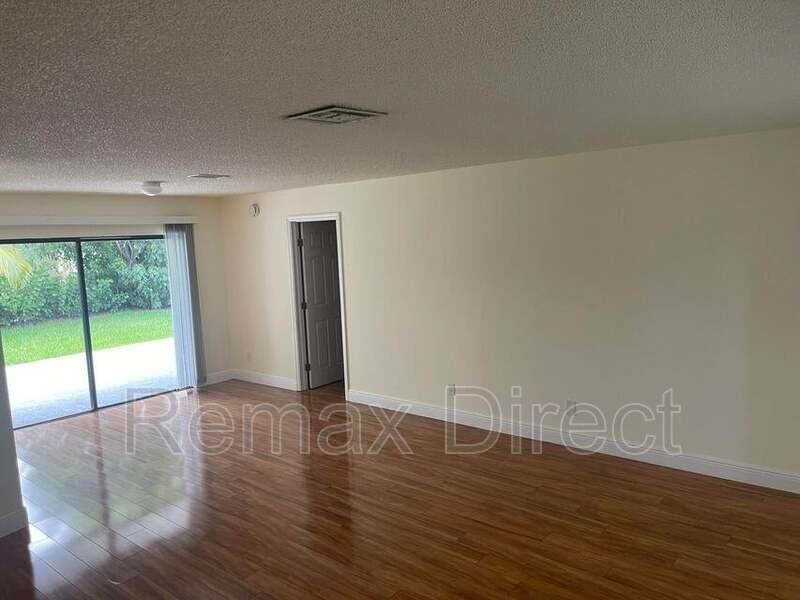 111 Champions Run - Photo 7 of 11