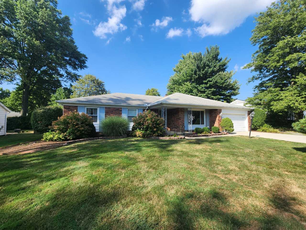 5223 Chickadee Ln - Photo 2 of 24