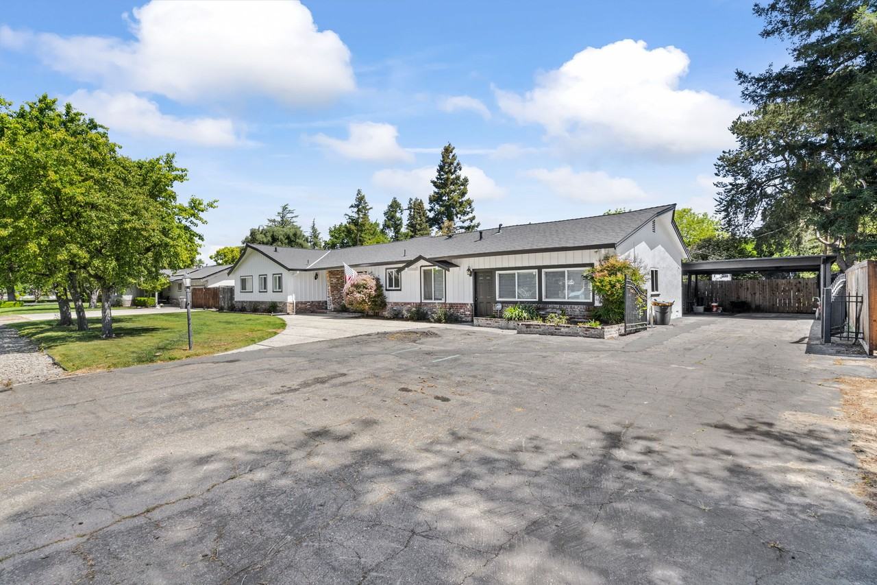 8966 Hilary Ln - Photo 2 of 50