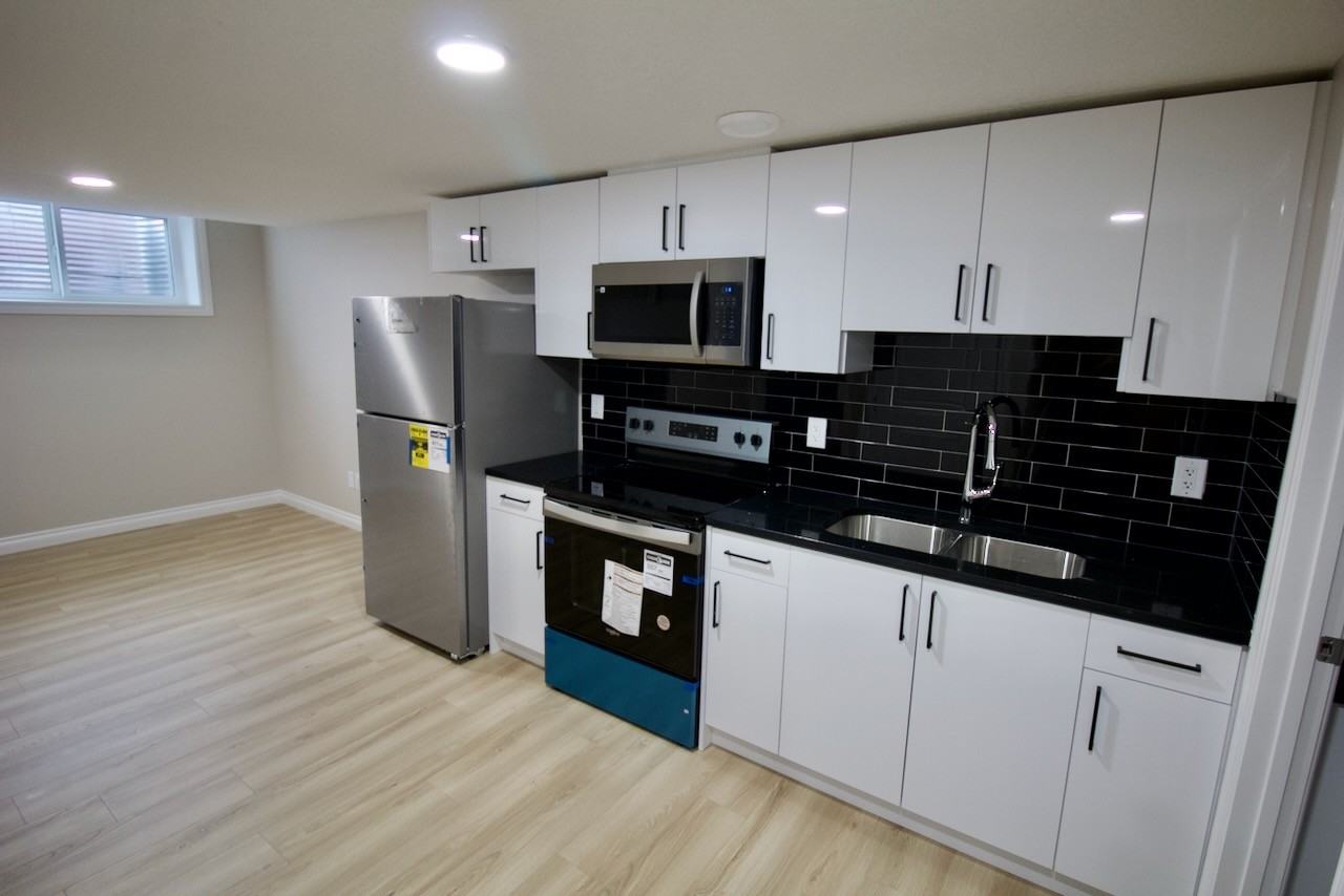 8835 Carson Way Sw Bsmt #Bsmt