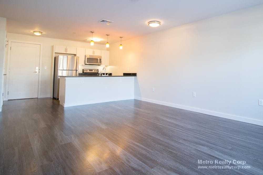 1 Whittemore Ave #216 - Photo 4 of 12