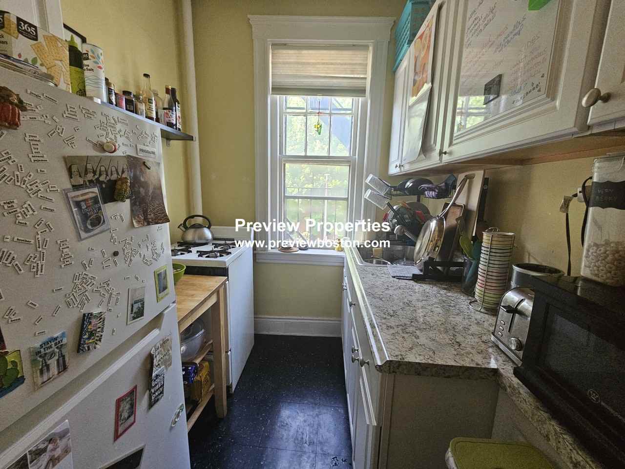 Allston St #10P - Photo 4 of 9