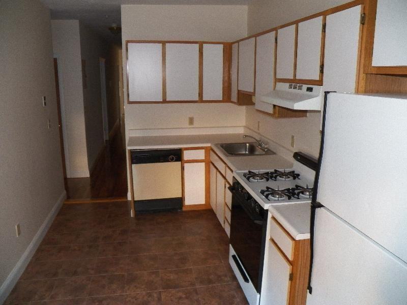 683 Washington Street #1 - Photo 3 of 11