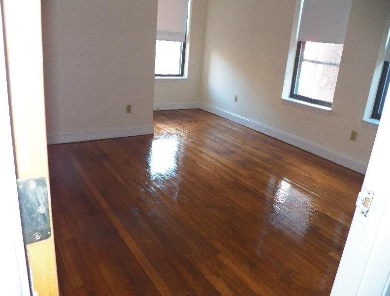 683 Washington Street #1 - Photo 5 of 11