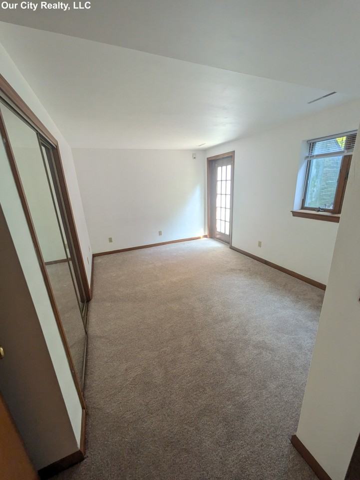 Summer St #2 - Photo 2 of 11