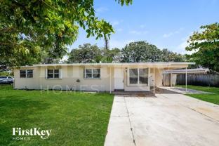 1770 Nw 18th St - Photo 1 of 1