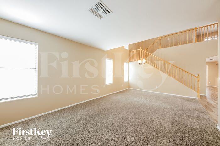 14251 W Windrose Dr - Photo 2 of 16