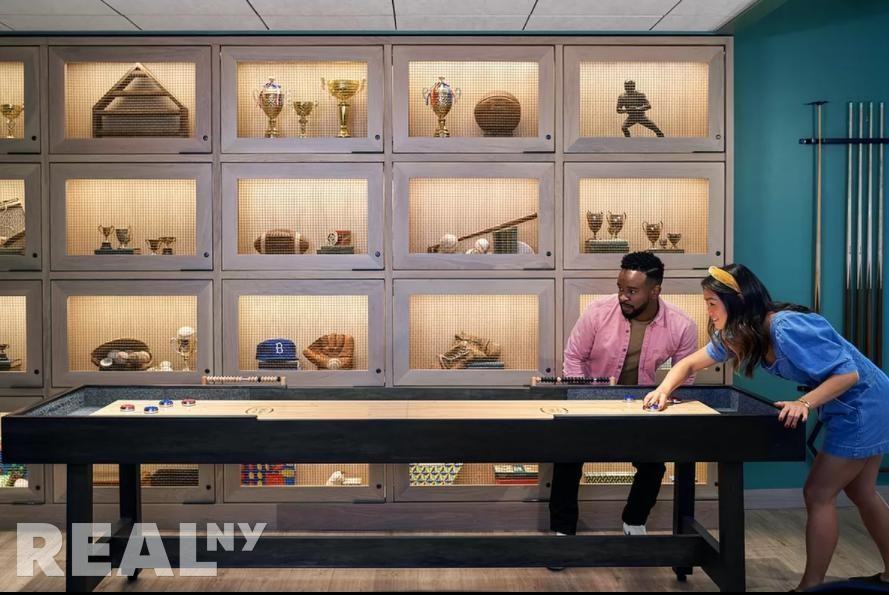 W 34th St #17B1 - Photo 6 of 10