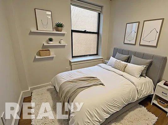 Norfolk St #15 - Photo 3 of 5