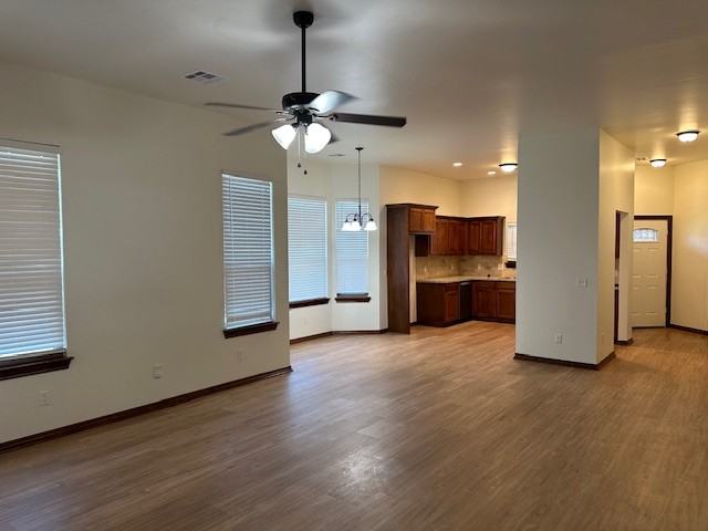 925 Heather Lane - Photo 5 of 24