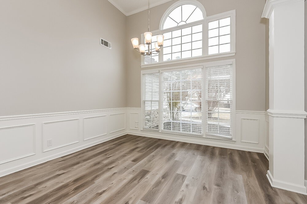 953 Saddle Brooke Dr - Photo 6 of 16