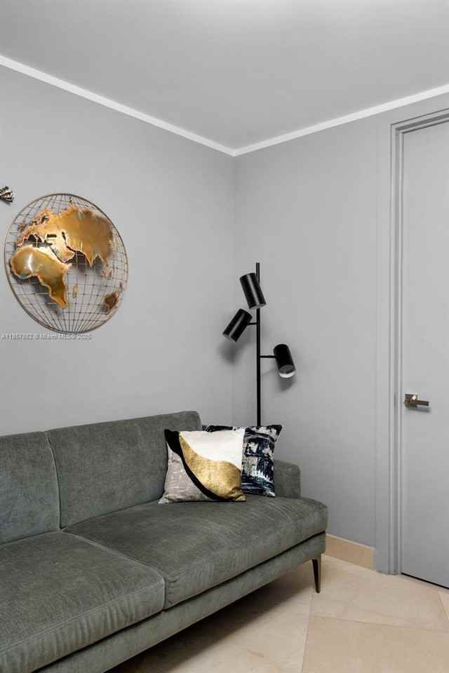 16001 Collins Ave #907 - Photo 5 of 33