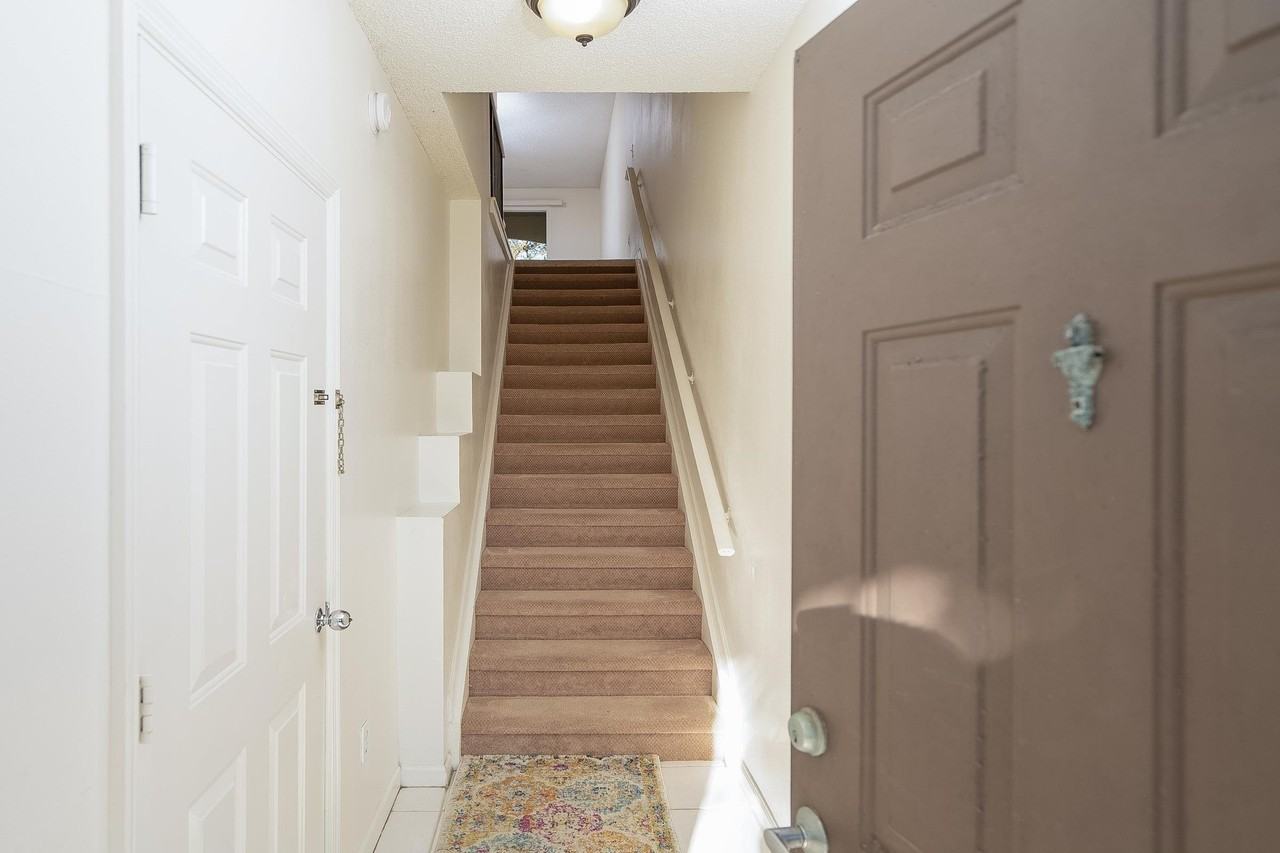 4020 Grande Vista Blvd #110 - Photo 5 of 35