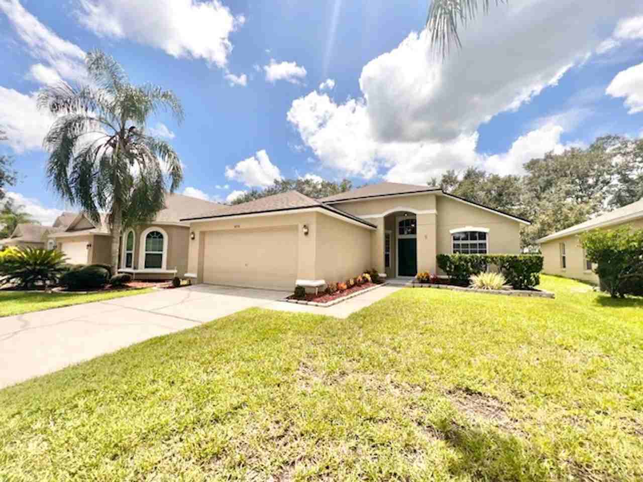 14736 Huntley Dr - Photo 2 of 21