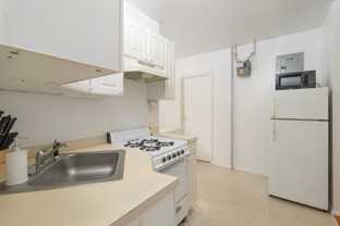 E 93rd St - Photo 1 of 1