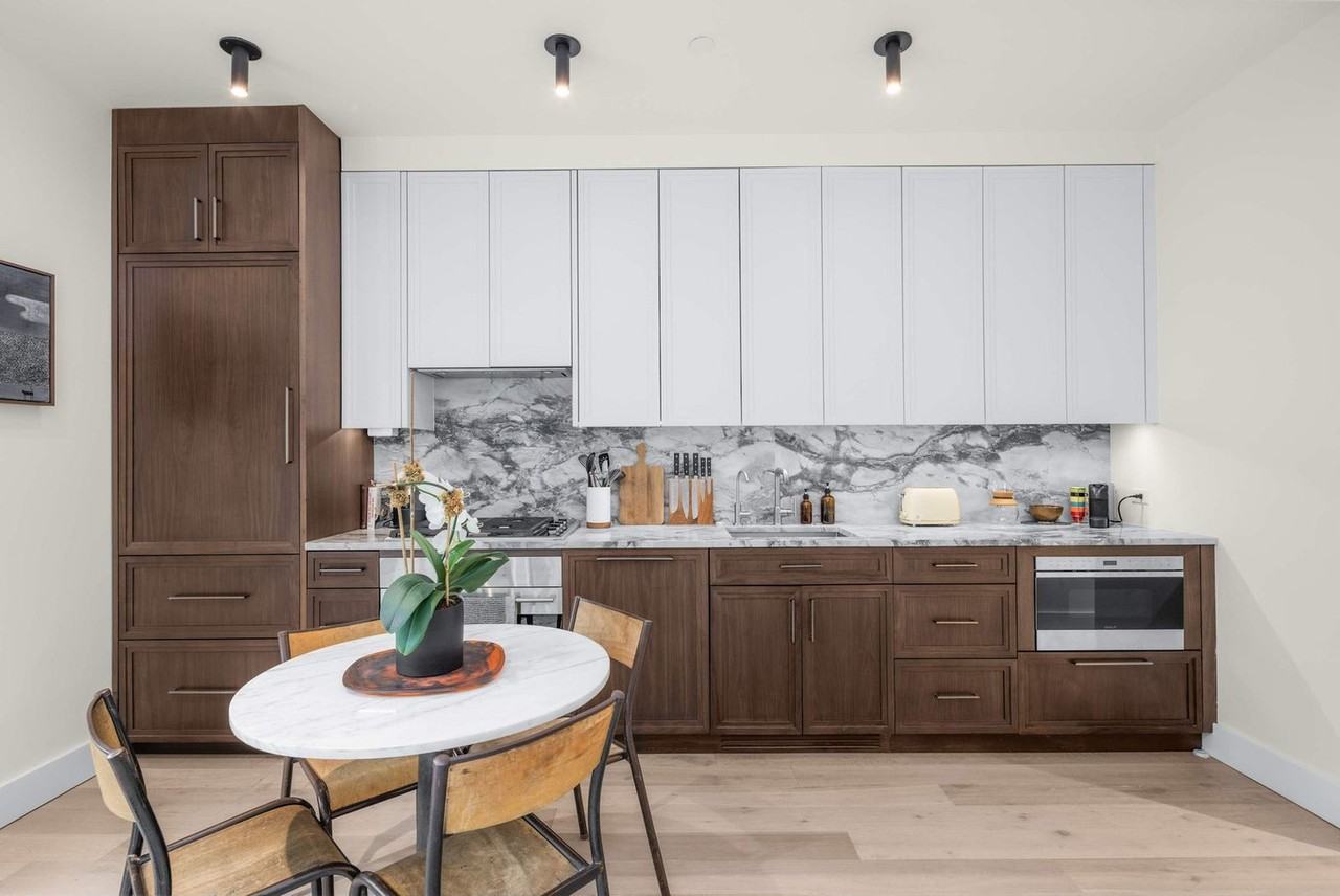 61 Rivington St #1255363P - Photo 5 of 21