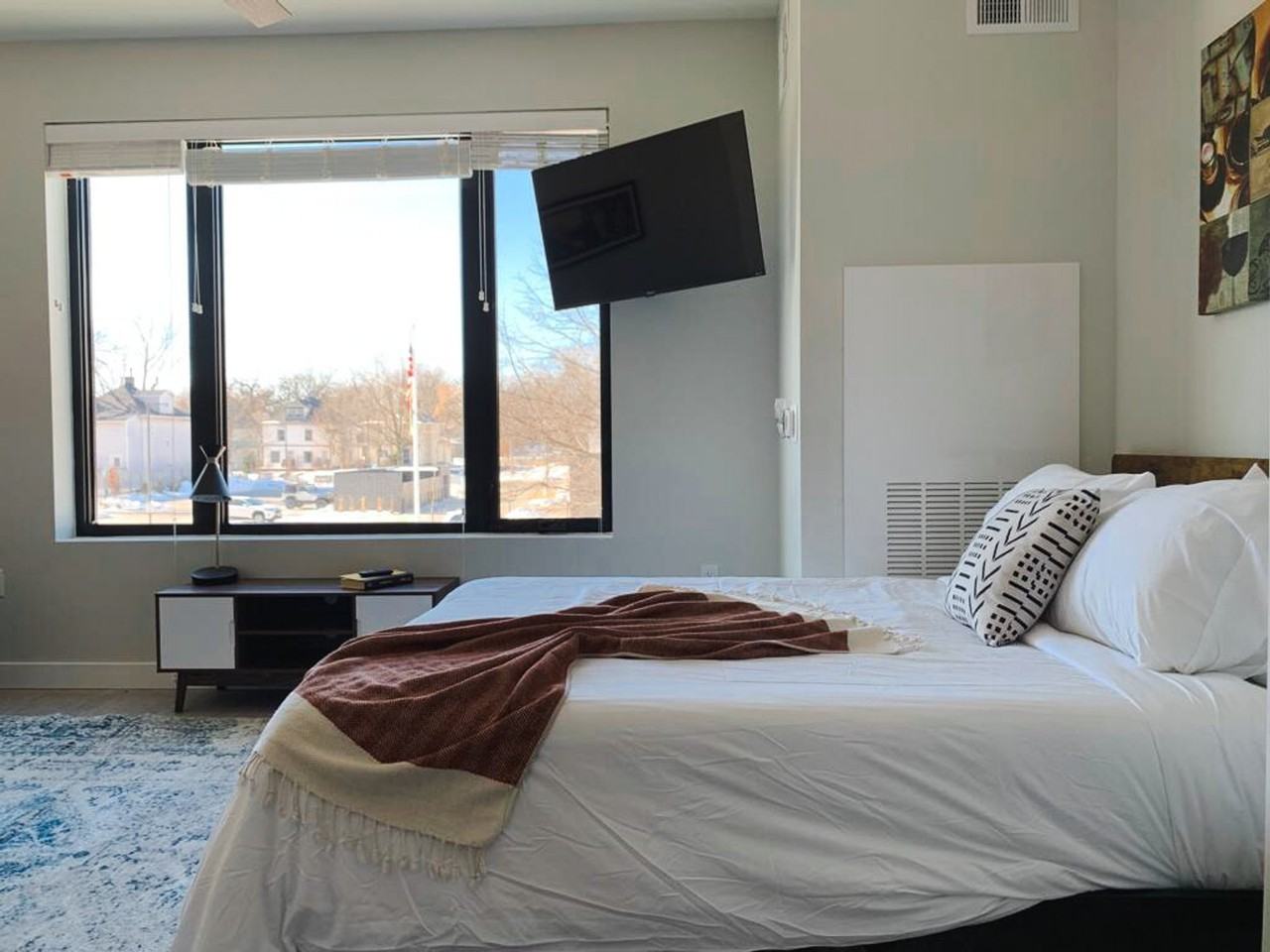 2530 University Ave #1036858P - Photo 6 of 16