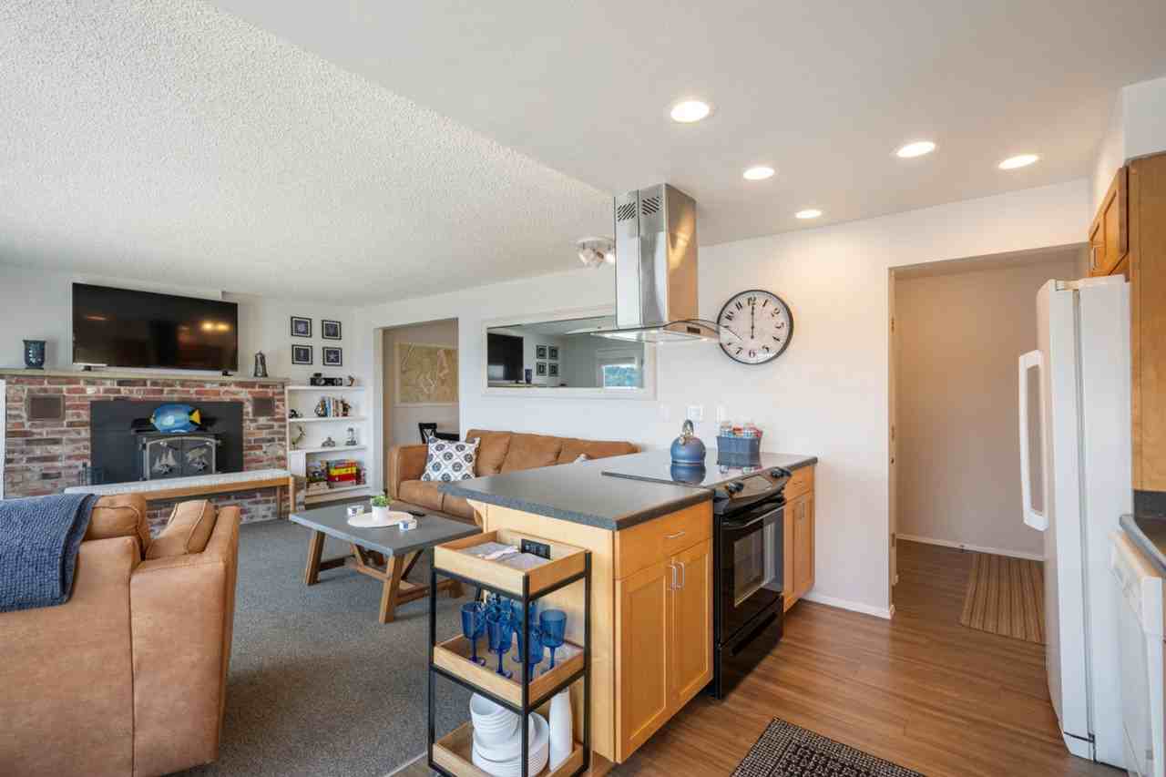 13425 Hidden Valley Rd Nw #1231217P - Photo 5 of 50