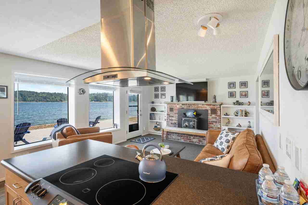 13425 Hidden Valley Rd Nw #1231217P - Photo 7 of 50