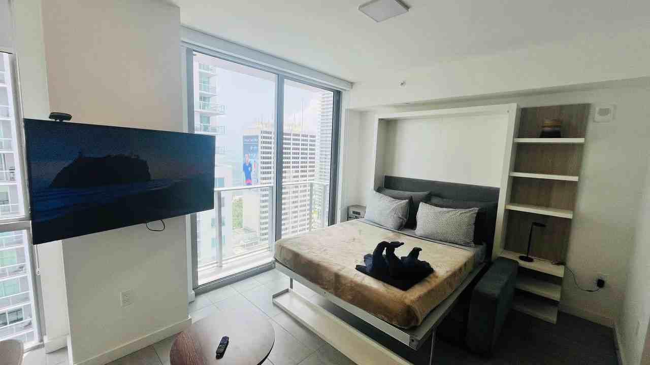 227 Ne 2nd St #1261244P - Photo 7 of 38