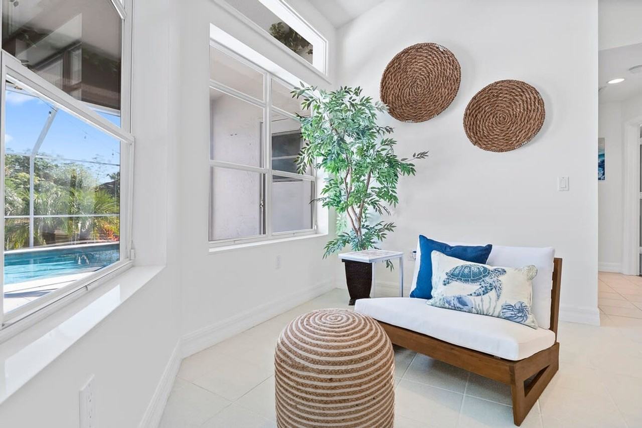 13 Cleveland Court #1261600P - Photo 4 of 50