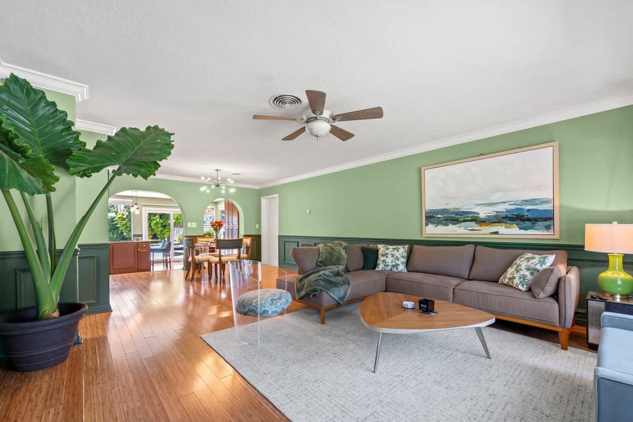 3241 Nw 18th Ave #1261601P - Photo 3 of 47